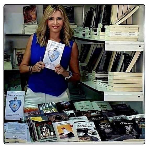 Mi 1ª Firma de ejemplares en Feria del Libro de Madrid, 2023.